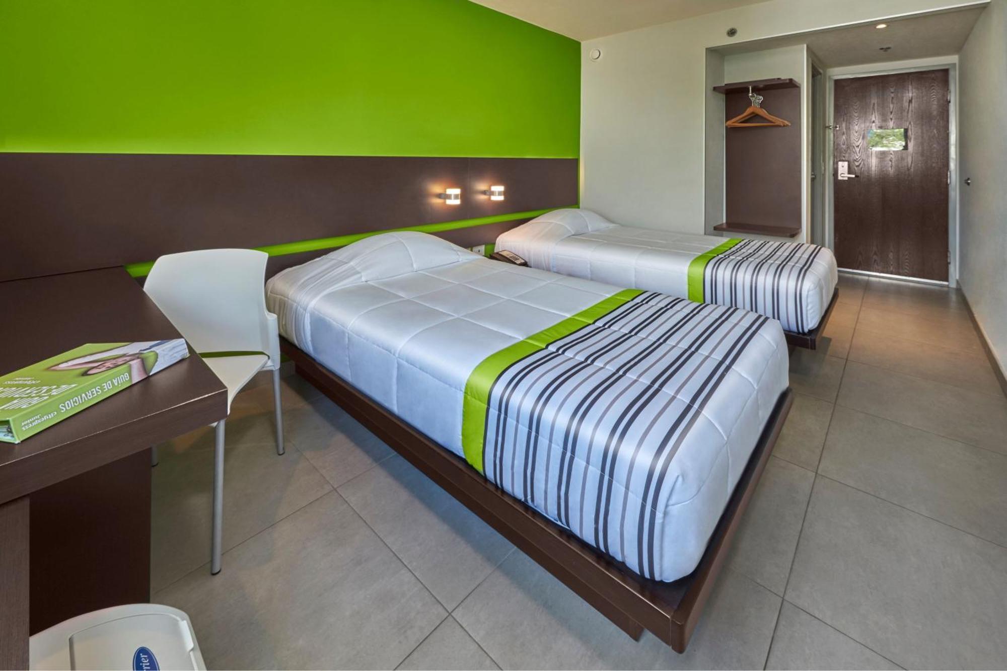 City Express Junior By Marriott كانكون المظهر الخارجي الصورة